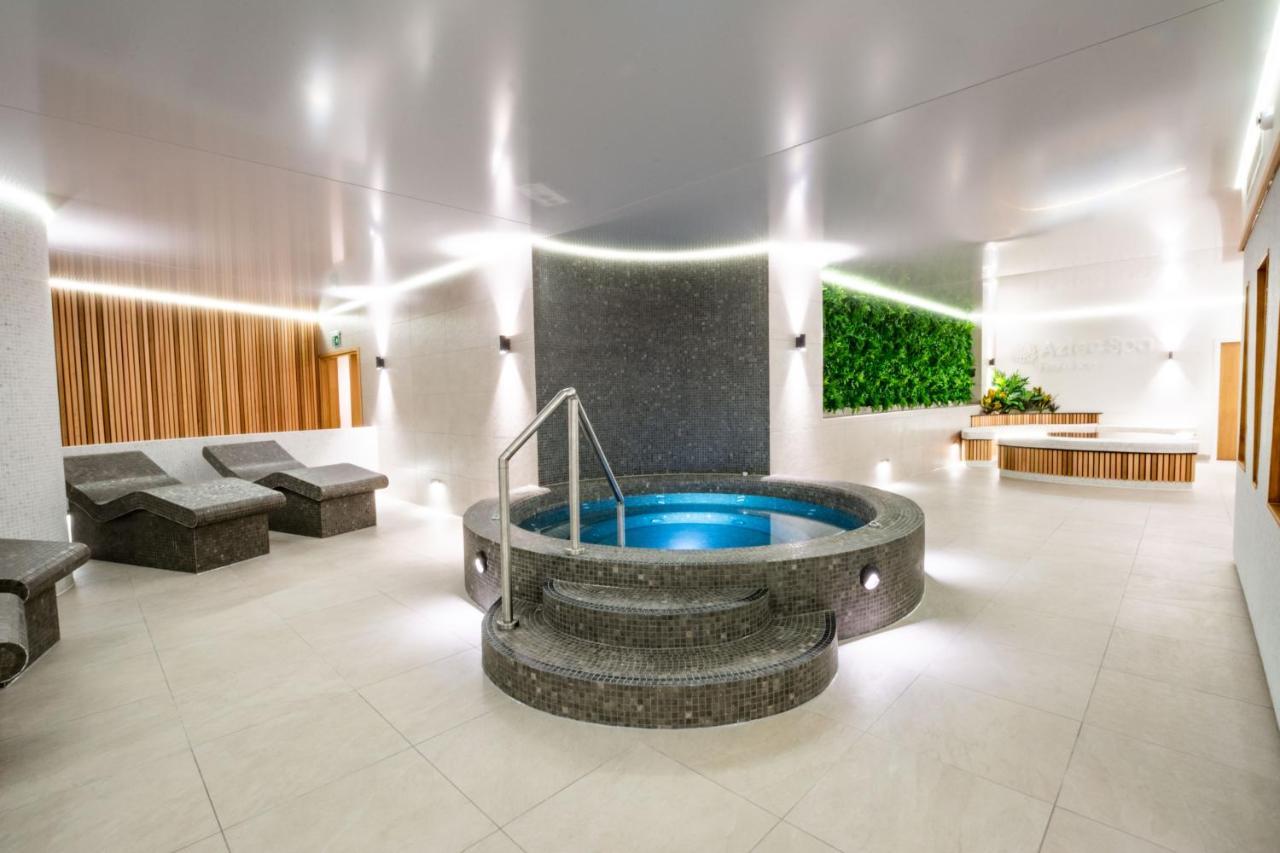 Tlh Carlton Hotel And Spa - Tlh Leisure And Entertainment Resort Торки Екстериор снимка
