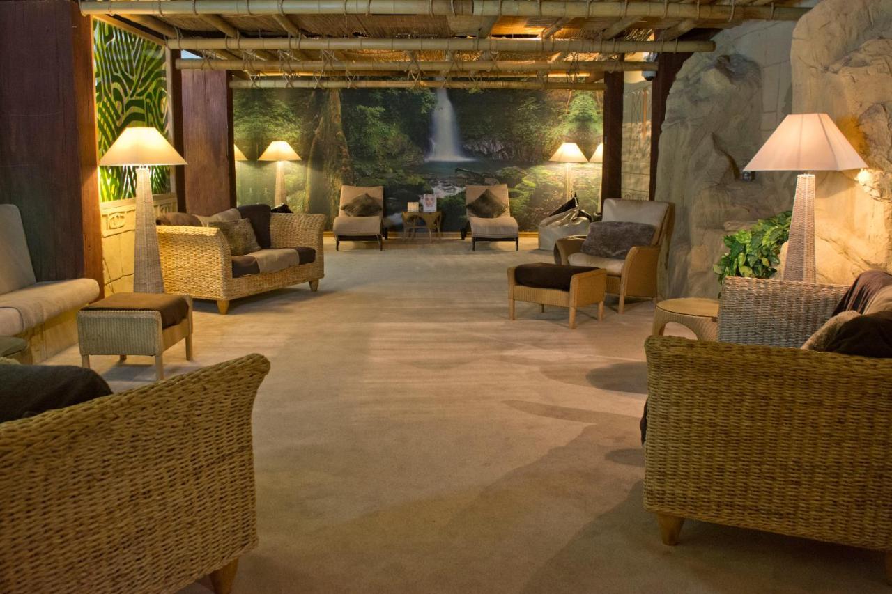 Tlh Carlton Hotel And Spa - Tlh Leisure And Entertainment Resort Торки Екстериор снимка