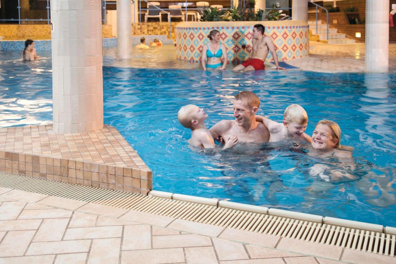 Tlh Carlton Hotel And Spa - Tlh Leisure And Entertainment Resort Торки Екстериор снимка