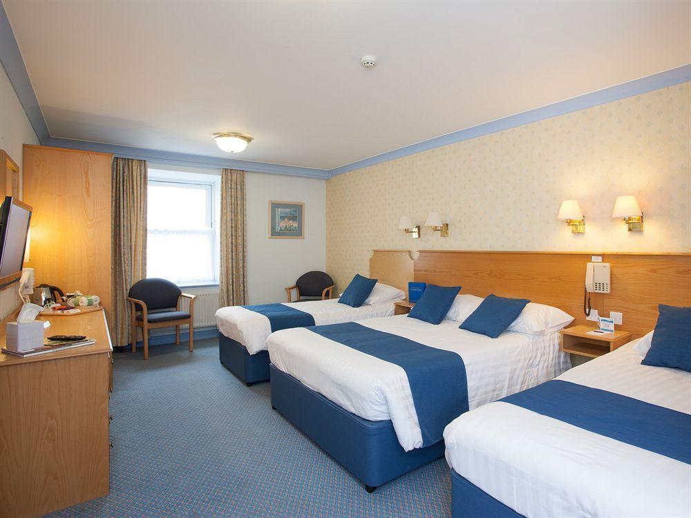 Tlh Carlton Hotel And Spa - Tlh Leisure And Entertainment Resort Торки Екстериор снимка