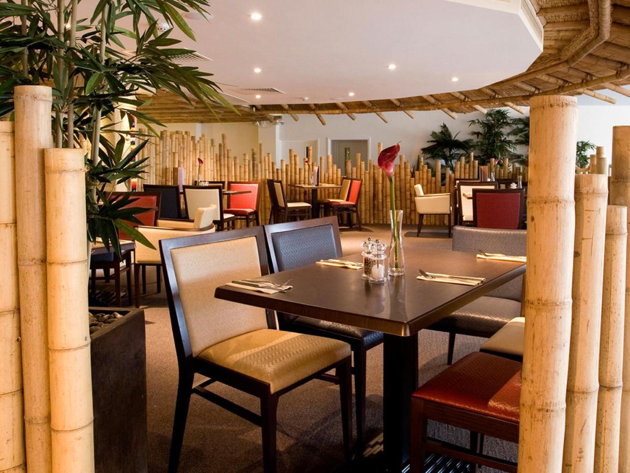 Tlh Carlton Hotel And Spa - Tlh Leisure And Entertainment Resort Торки Екстериор снимка